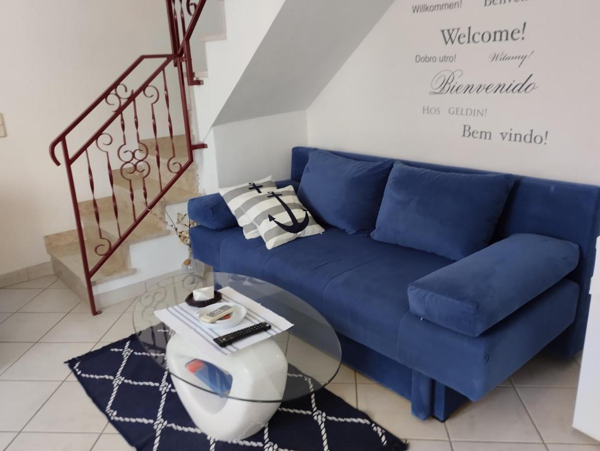 Apartment Exclusive Annex ロヴィニ エクステリア 写真